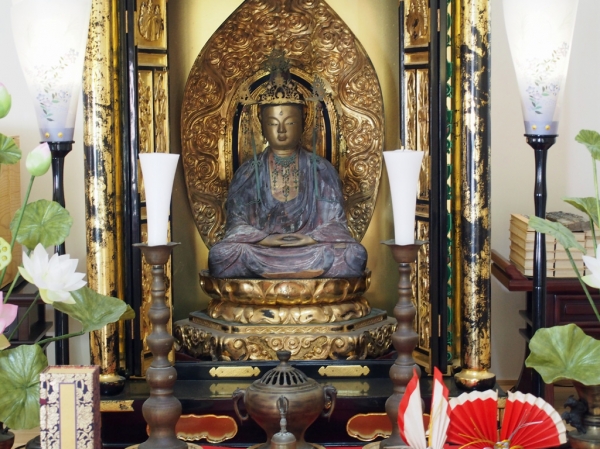 旧光明寺御本尊大日如来座像